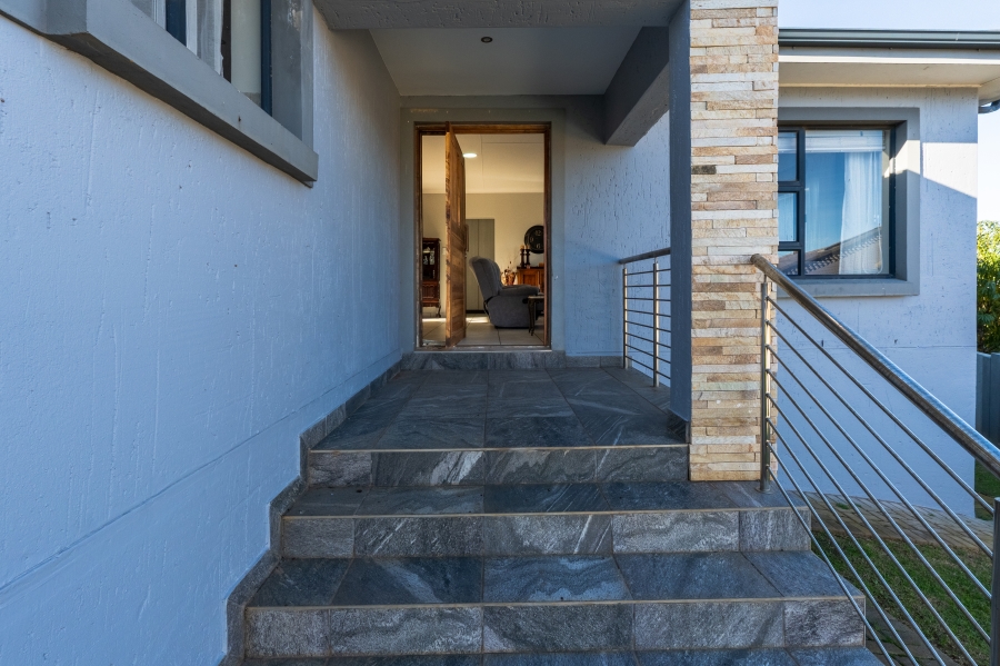 3 Bedroom Property for Sale in Monte Christo Western Cape